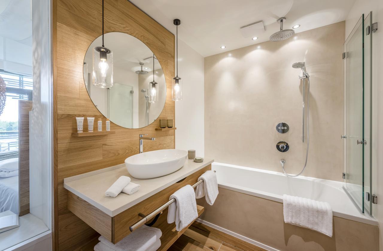 Seezeitlodge Hotel & Spa Gonnesweiler Экстерьер фото